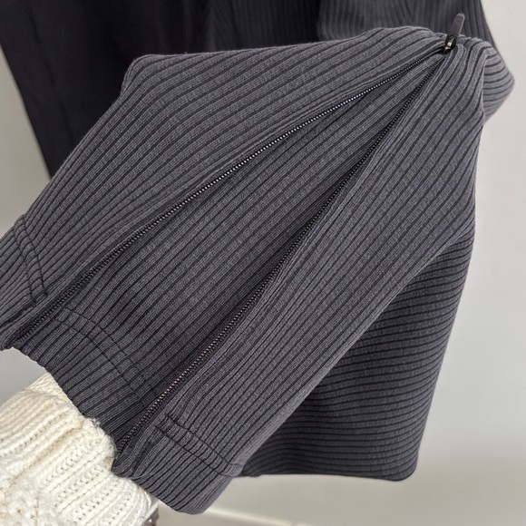 lululemon athletica Black Grey Track Pants - Picture 5 of 7